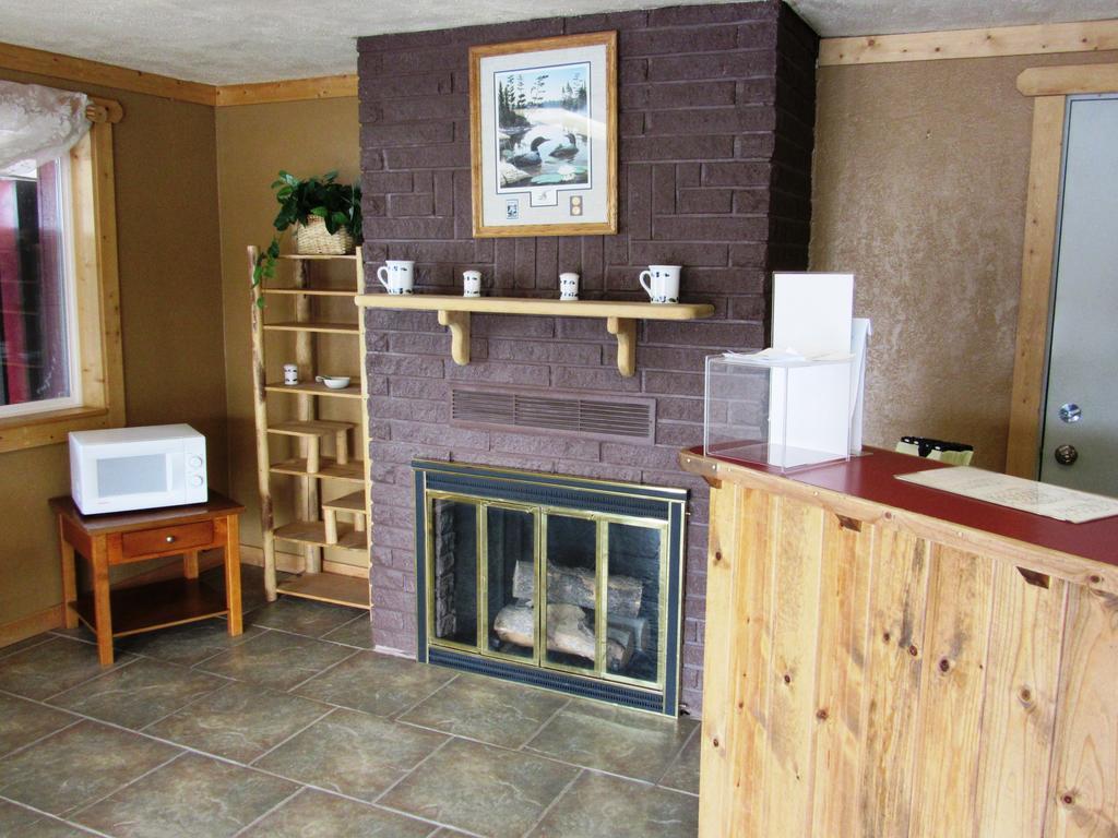 Travelers Lodge West Yellowstone Exteriér fotografie